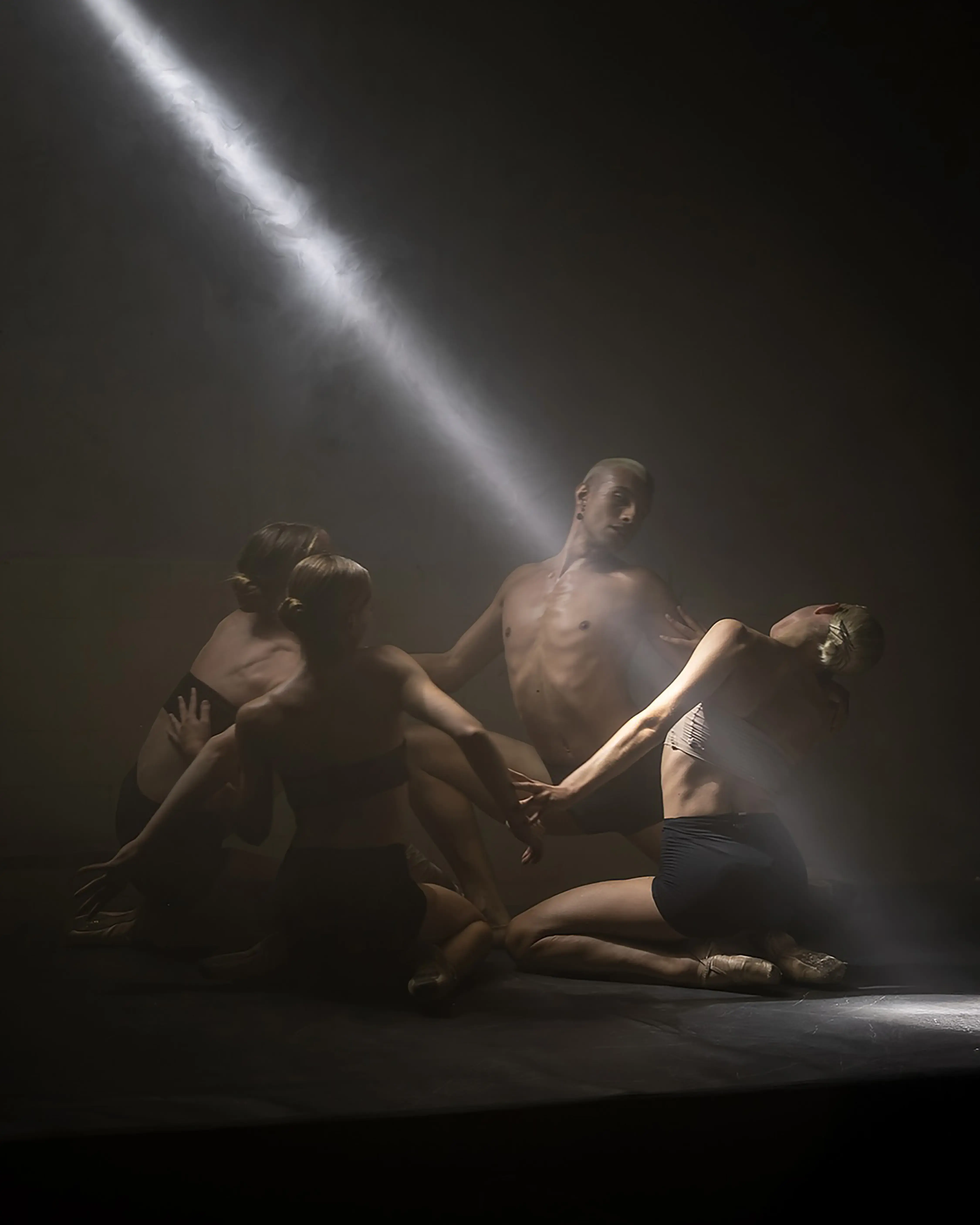 Modalities of Me, dance performance by Dancæ
